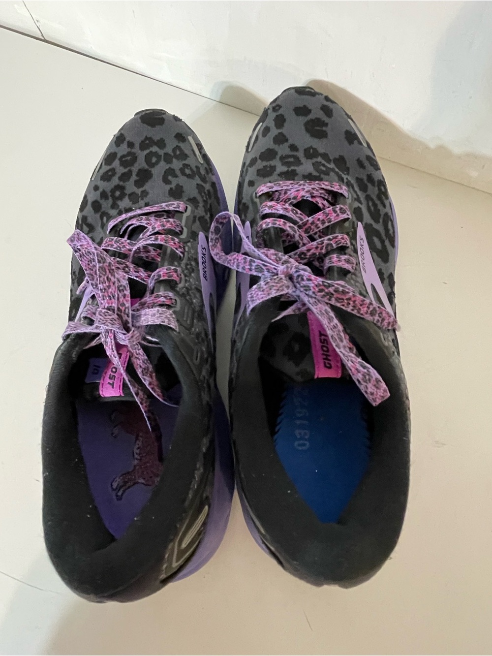 Brooks Ghost 14 Electric Cheetah Running Shoes - Picture 7 of 9